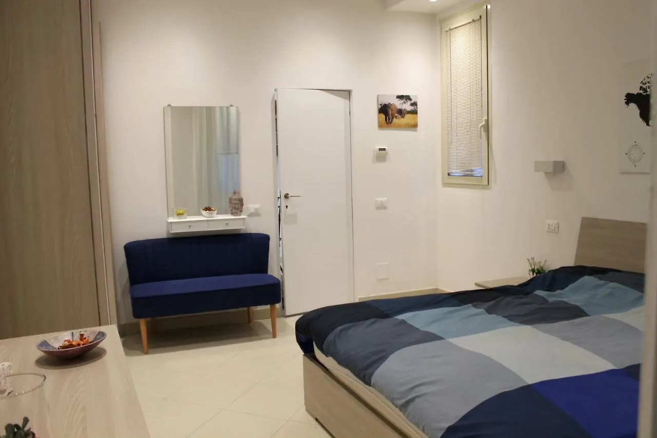 Appartement Residenza Re'Carlo Bologna Italië